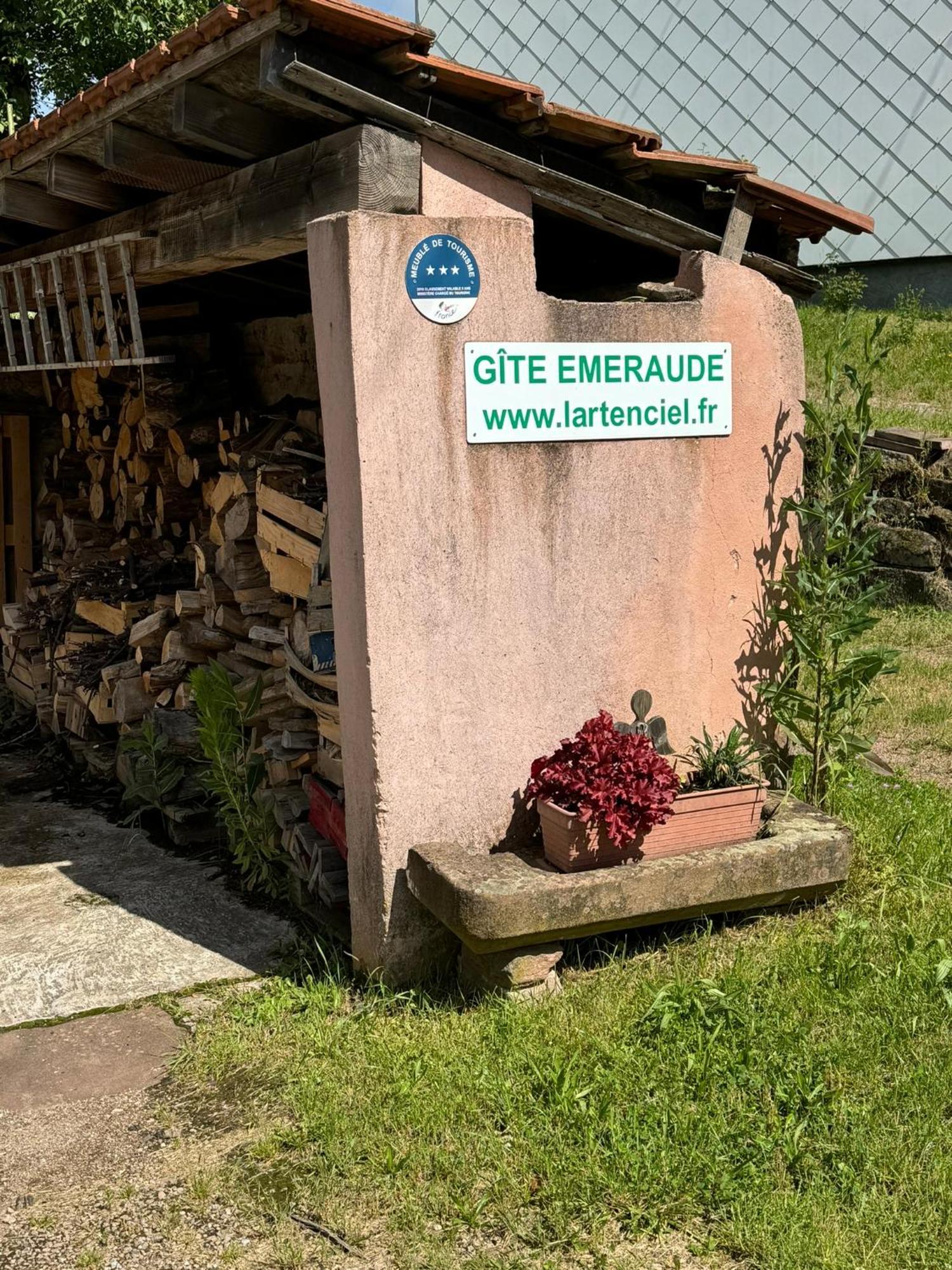 Gite Emeraude Plaine Bagian luar foto